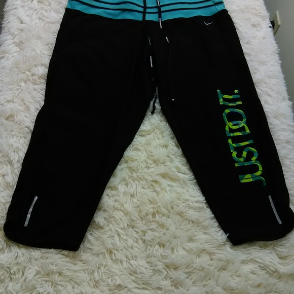 nike dri fit workout capris
